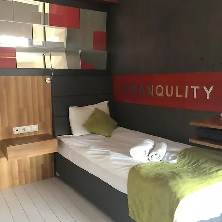 Appart hôtel Black 2*