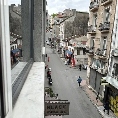 Black 4* Istambul