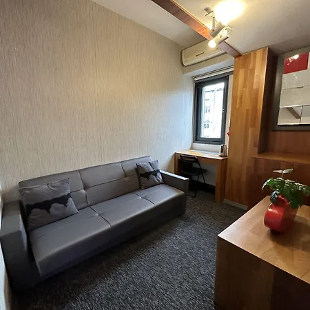 Black Apart-hotel 4*